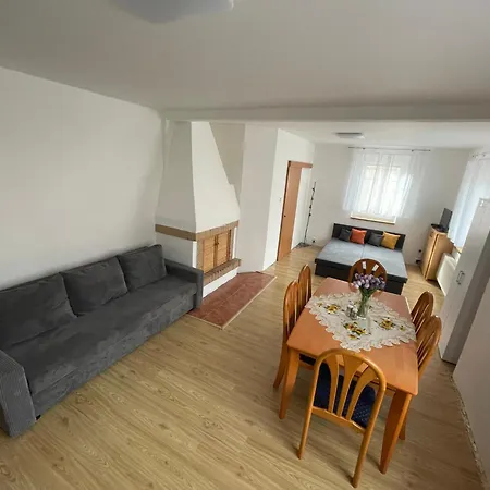 Apartament Pod Kostelem